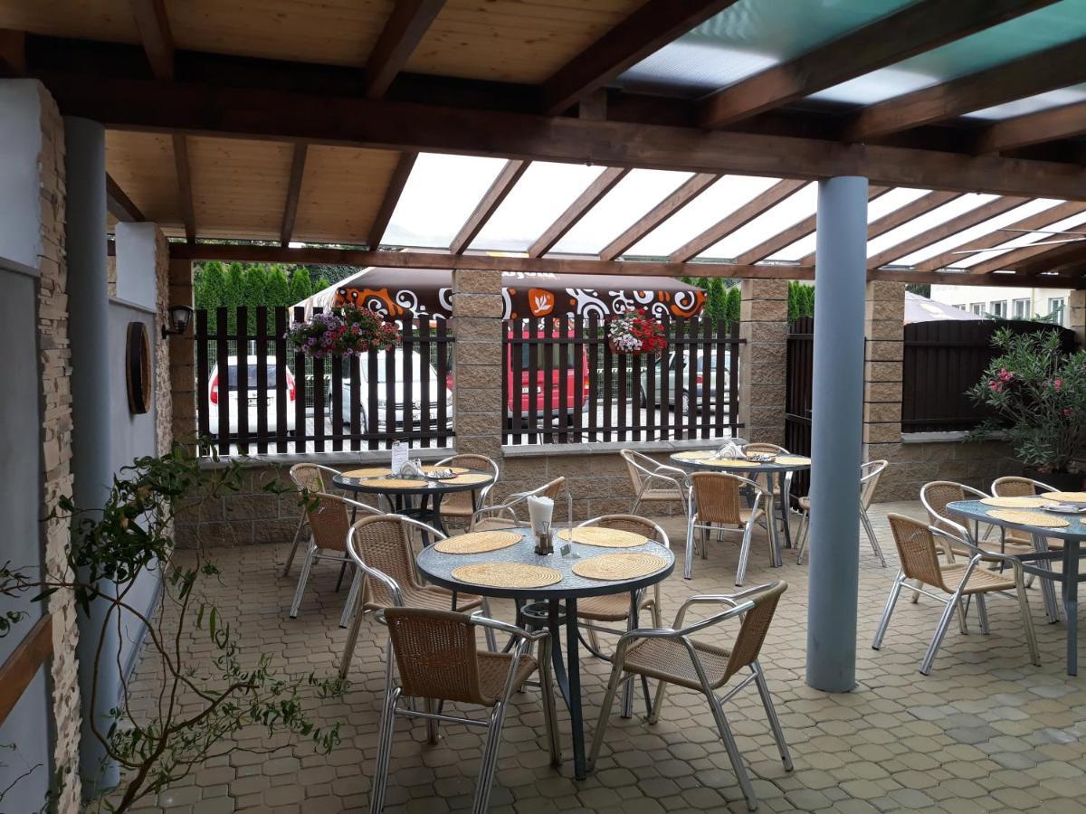 Lipník nad Bečou Penzion Fantasy - Restaurant מראה חיצוני תמונה